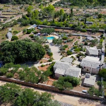 Oxa Dreamland * Stari Grad (Hvar)