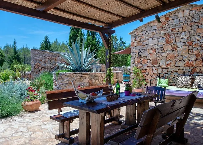 Oxa Dreamland Stari Grad (Hvar)